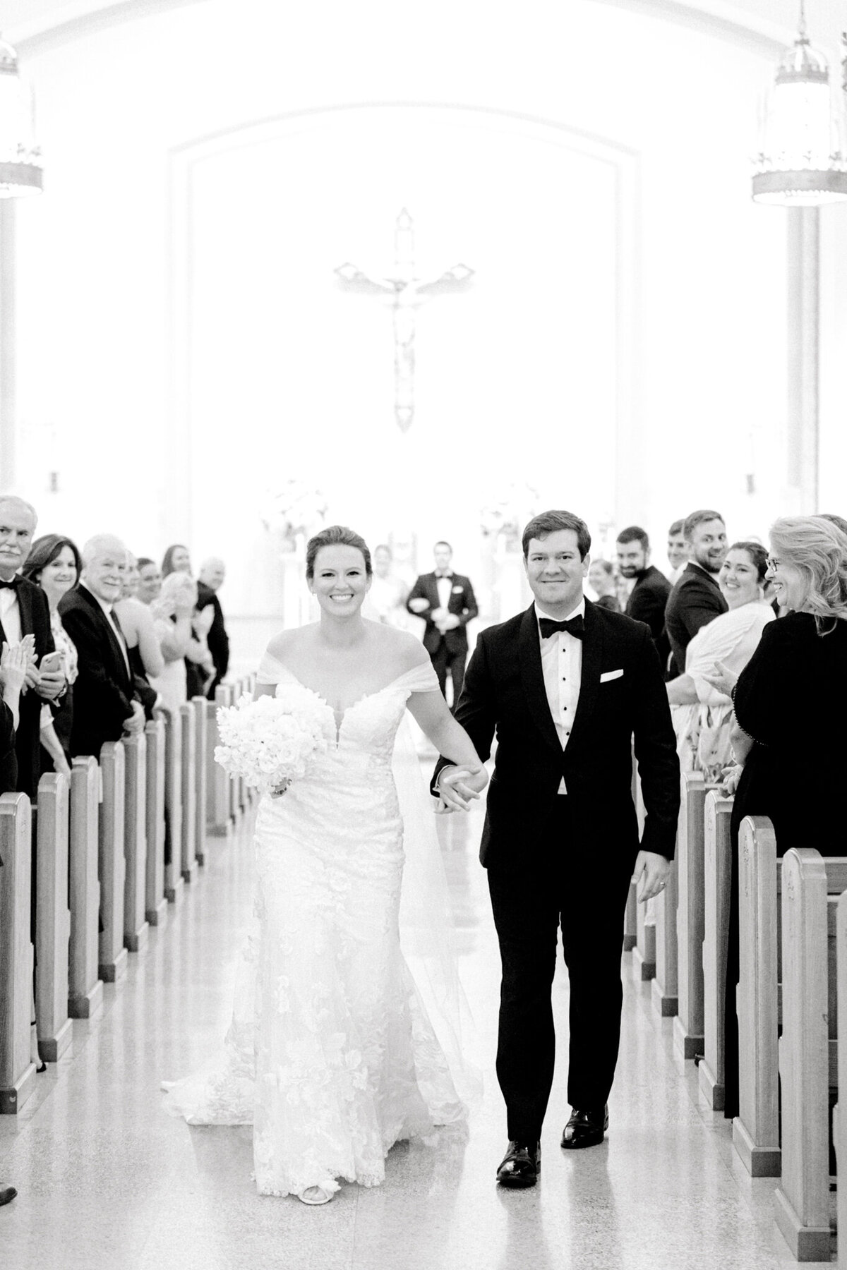 Allie & John Wedding at Royal Oaks Country Club Christ the King Church | Dallas Wedding Photographer | Sami Kathryn Photography-63