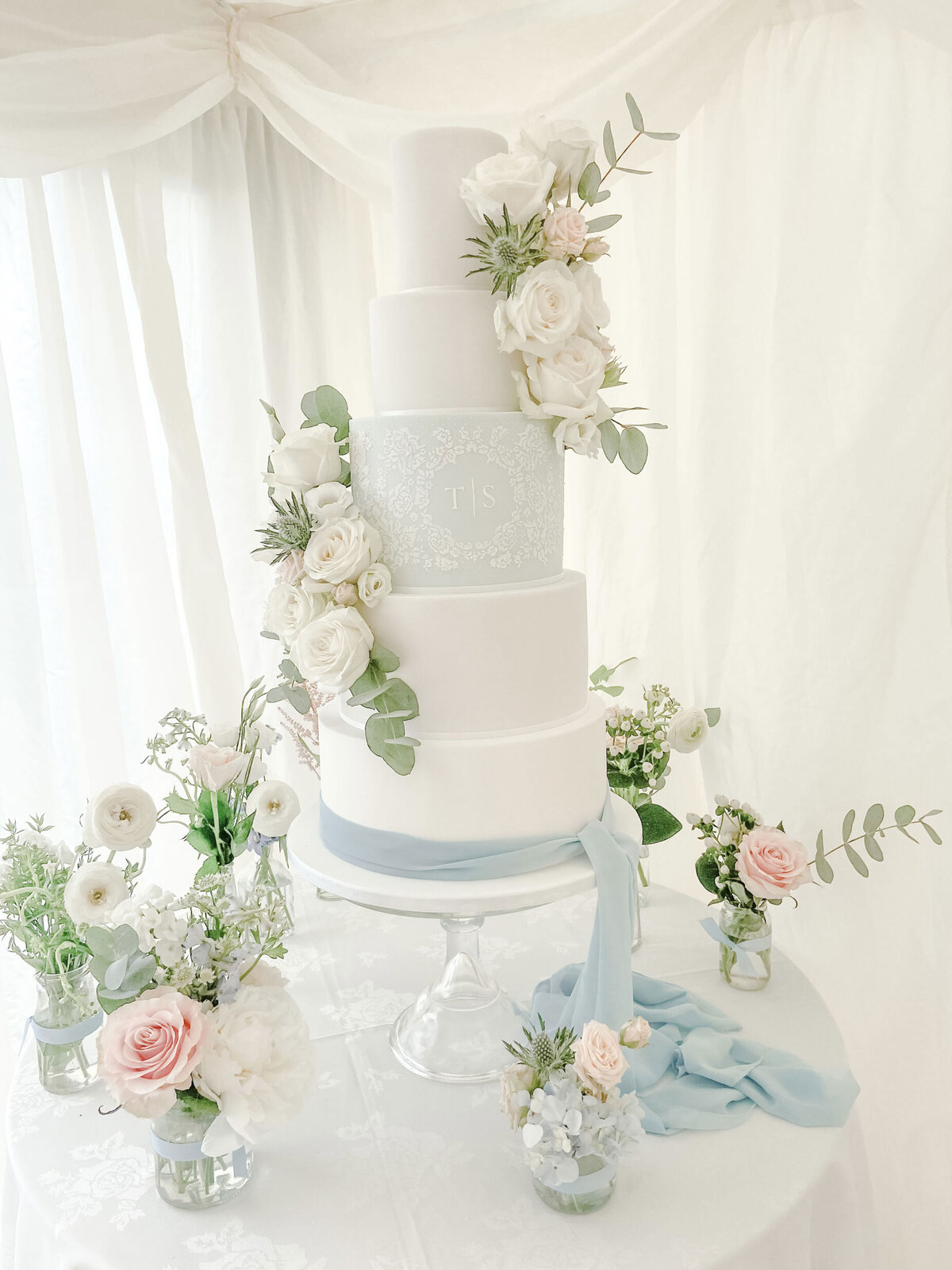 Jersey-Wedding-Cake