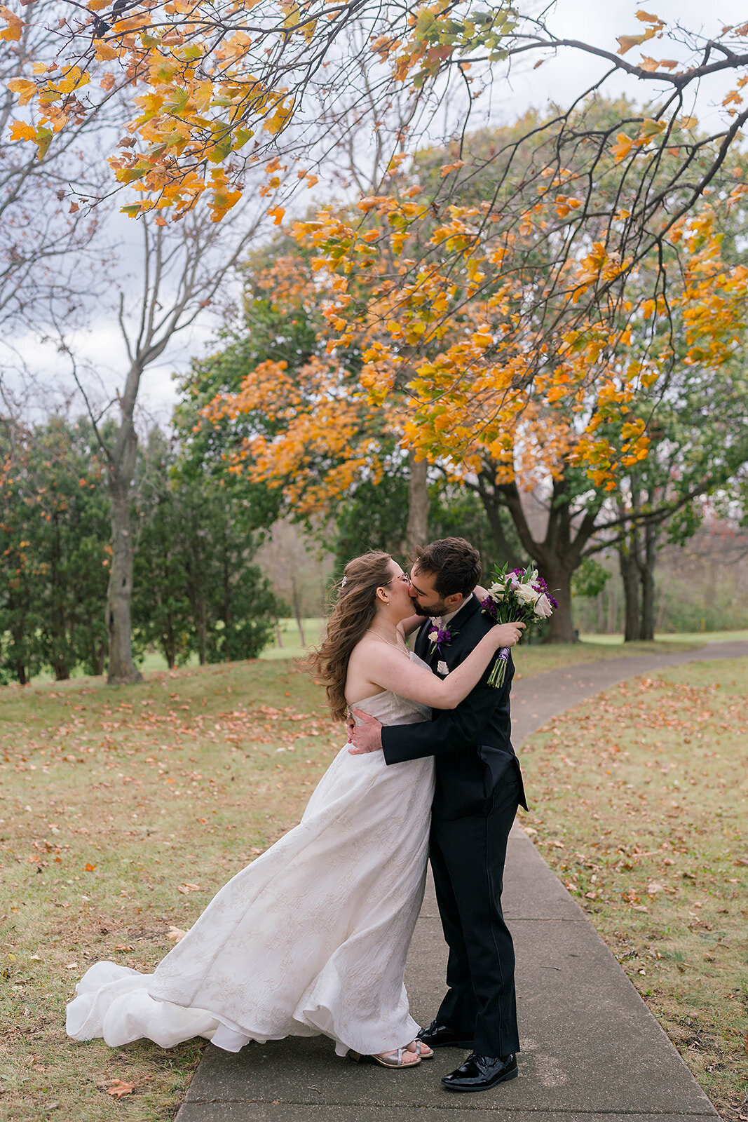 Eliana-Melmed-Photography-Chicago-LosAngeles-Jewish-WeddingPhotography-CouplePortrait-00094