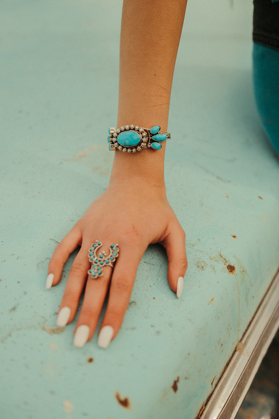 presley-gray-edgy-vintage-turquoise-tuesday-branding-0229