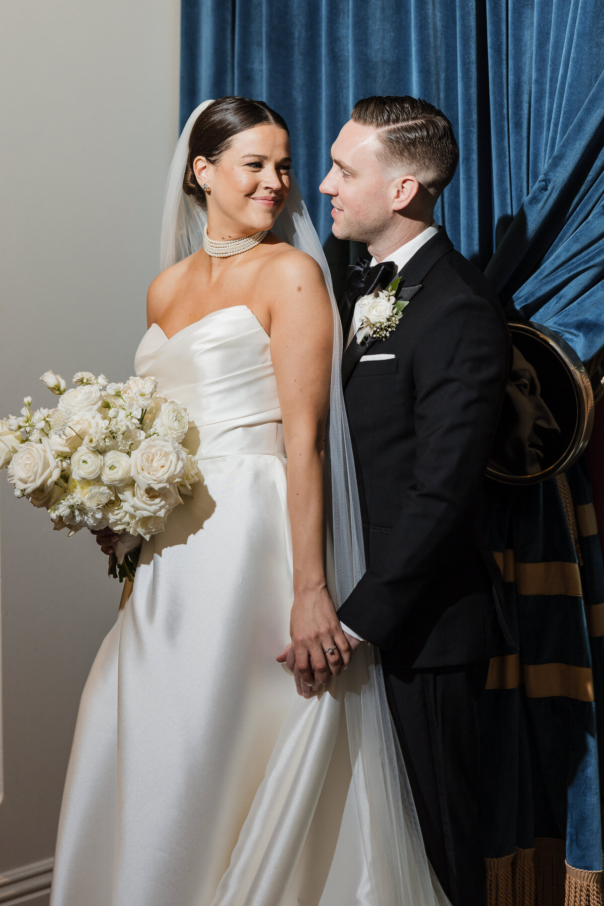 union-trust-wedding-philadelphia-photos-43