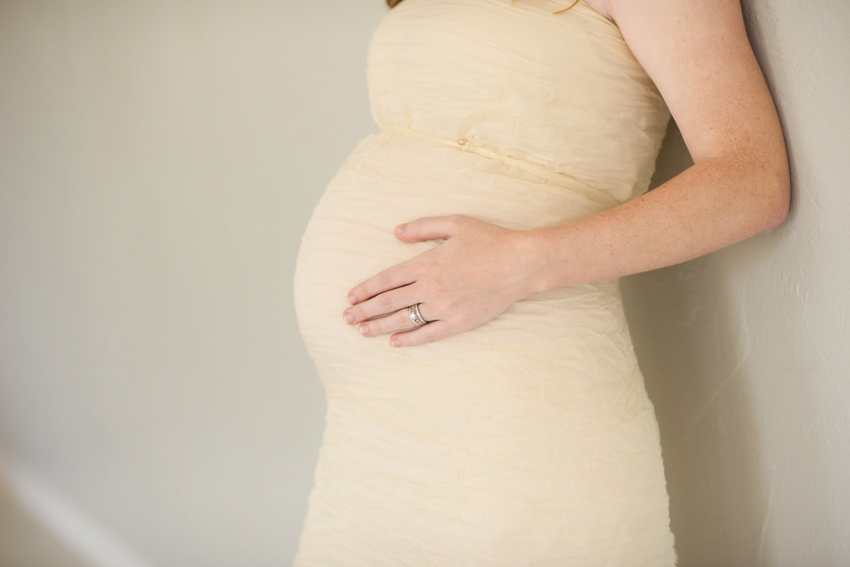 Maternity photo at Boise Newborn Photographer Tiffany Hix's studio.