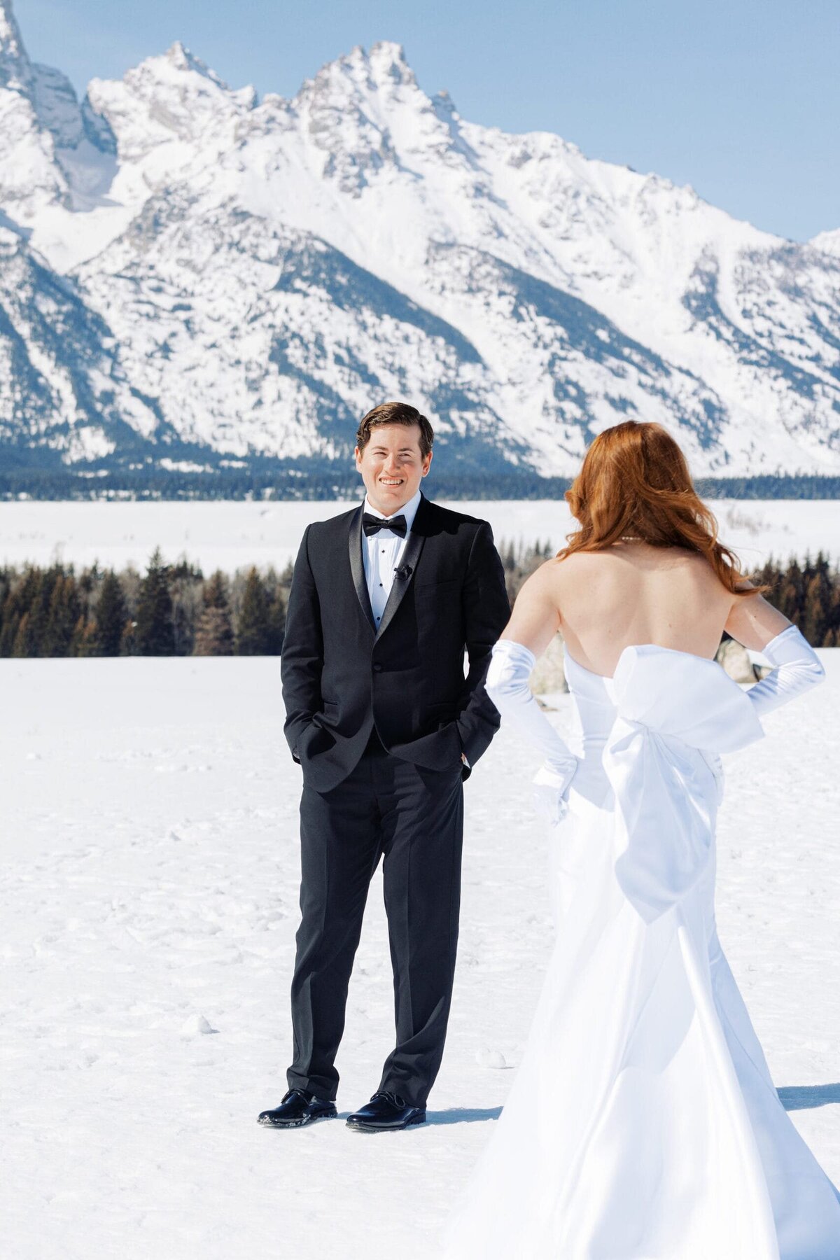 Rendezvous-Lodge-Winter-Wedding-Jackson-Hole-Film-Wedding-Photographer-Blair-Worthington-Photography-7