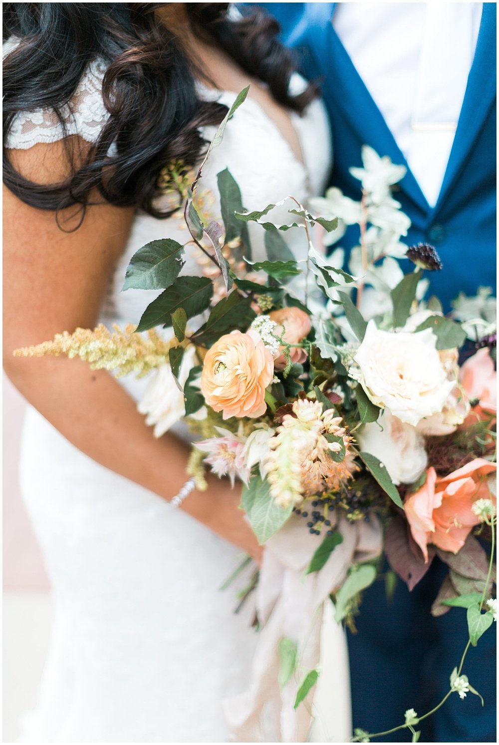 Summer-Mexican-Inspired-Gold-And-Floral-Crowne-Plaza-Indianapolis-Downtown-Union-Station-Wedding-Cory-Jackie-Wedding-Photographers-Jessica-Dum-Wedding-Coordination_photo___0021