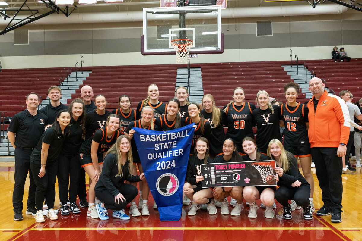 District Final 198