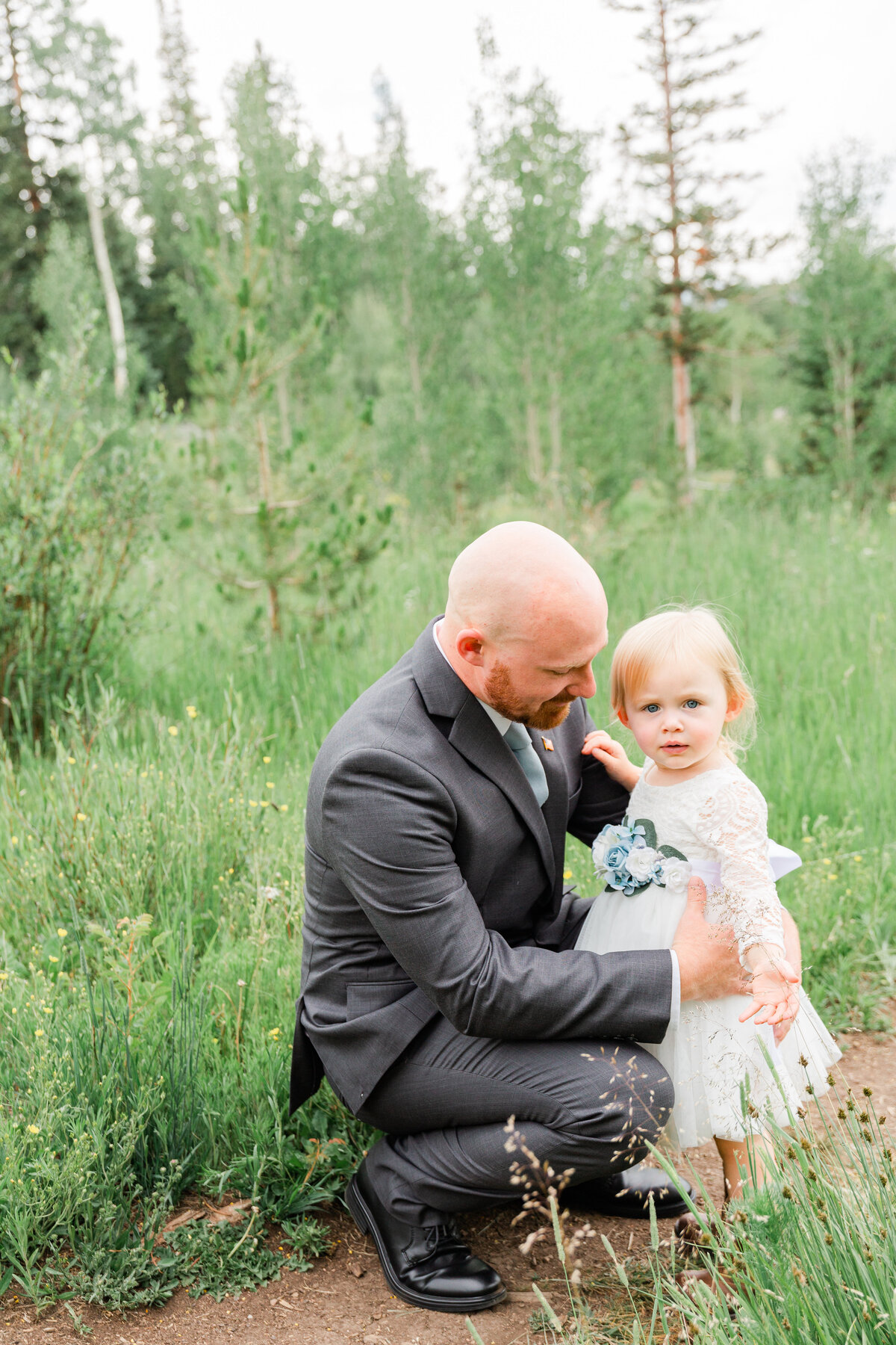 Colorado-Wedding-first-looks-Jackelynn-Noel-Photography-17