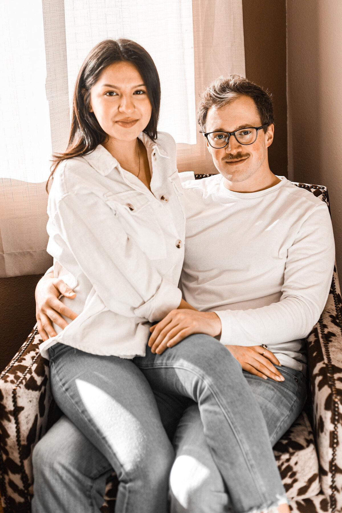 Cozy Colorado Couple Pikes Peak