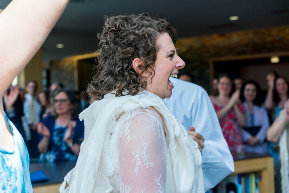 Eliana-Melmed-Photography-Chicago-LosAngeles-Jewish-WeddingPhotography-ShulaNoah-Tisch-00261