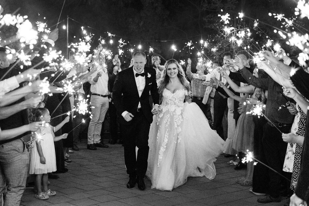 sparklers-wedding-exit-bride-groom-alberta