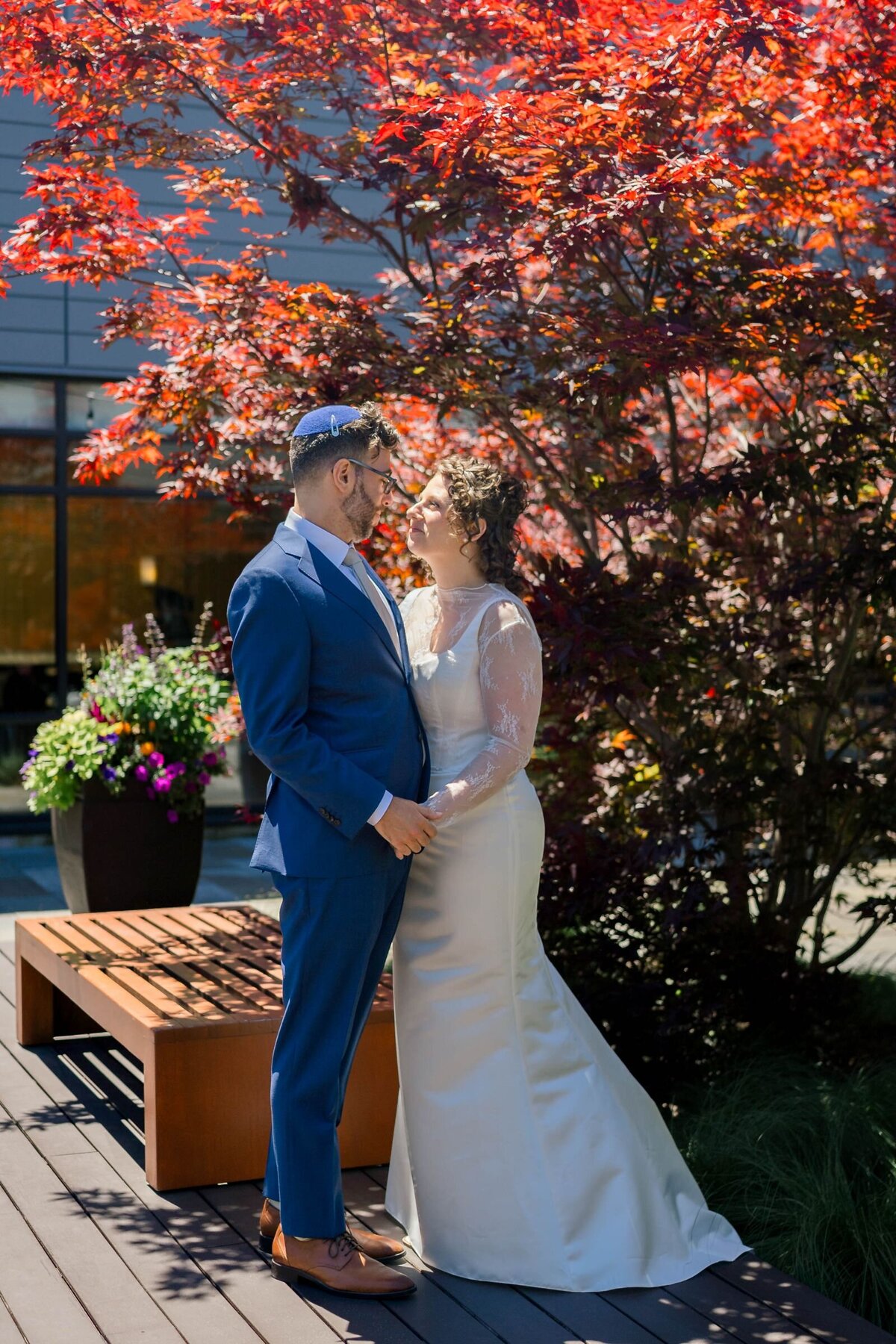 Eliana-Melmed-Photography-Chicago-LosAngeles-Jewish-WeddingPhotography-ShulaNoah-CouplesPortraits-00010