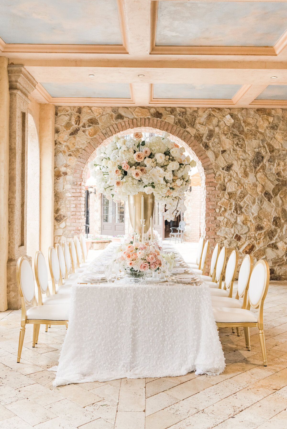 Bella Collina wedding table decor