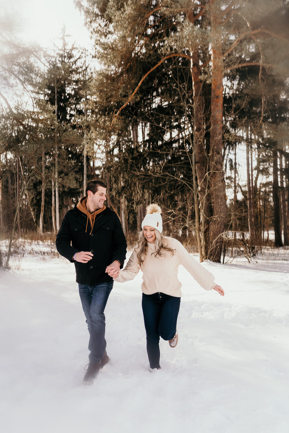 Buffalo-NY-Winter-Engagement_photoshoot-44