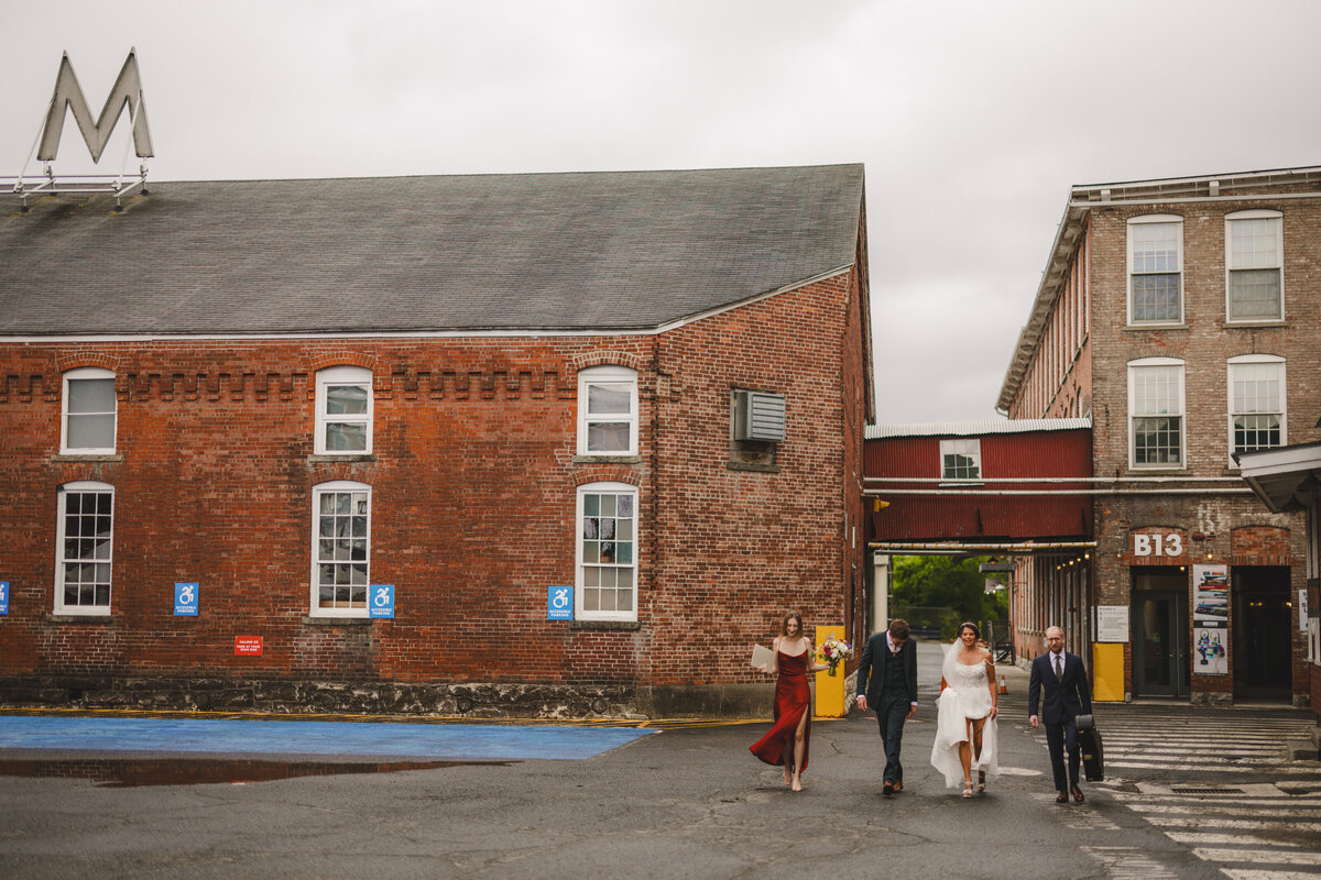 Witness the magic of this breathtaking wedding moment at MASS MoCA Wedding, skillfully captured by photographer Matthew Cavanaugh.