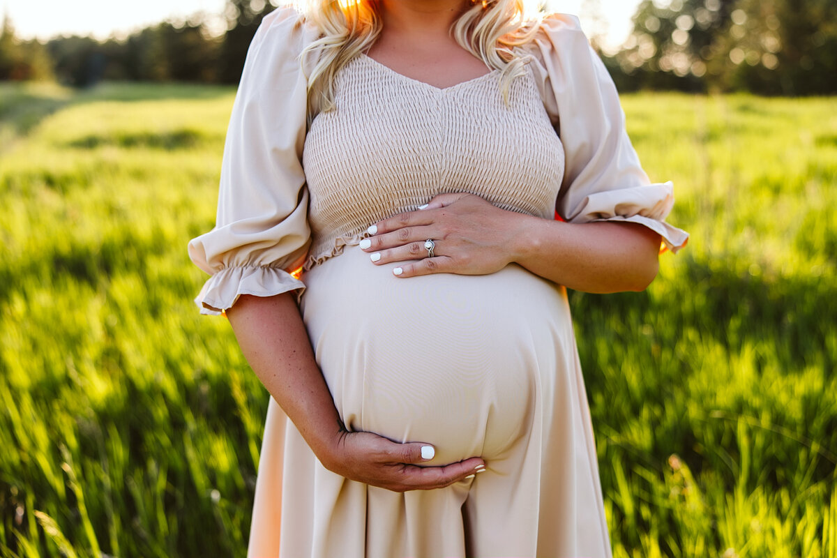 Minnesota-Alyssa Ashley Photography-Roering maternity session-8
