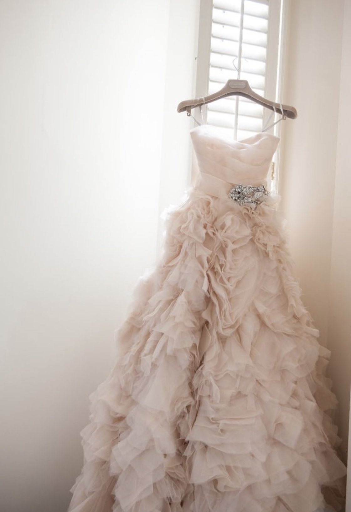 Blush-wedding-gown-joli-events-home