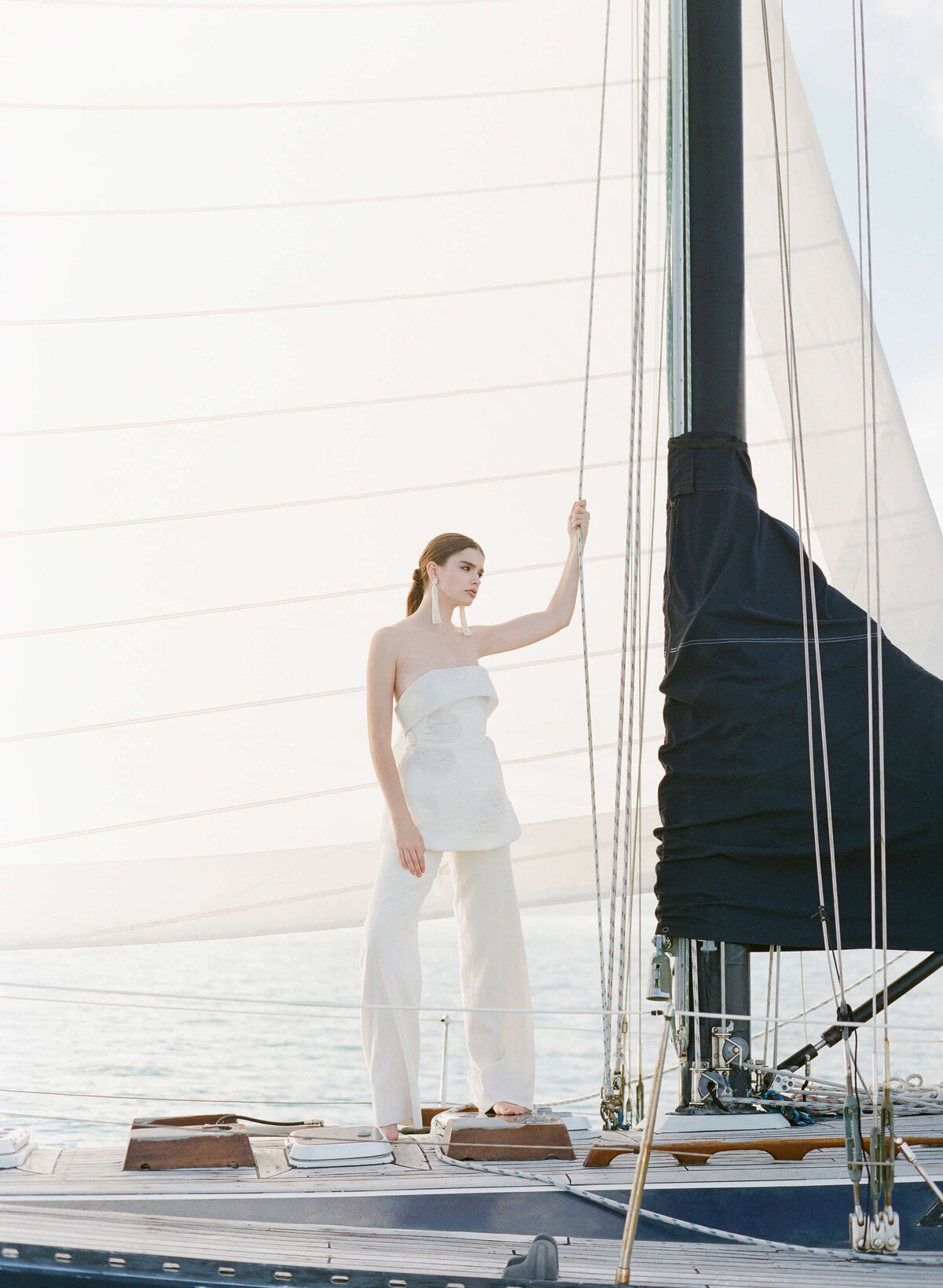 36-KT-Merry-bridal-couture-editorial-lela-rose-bridal