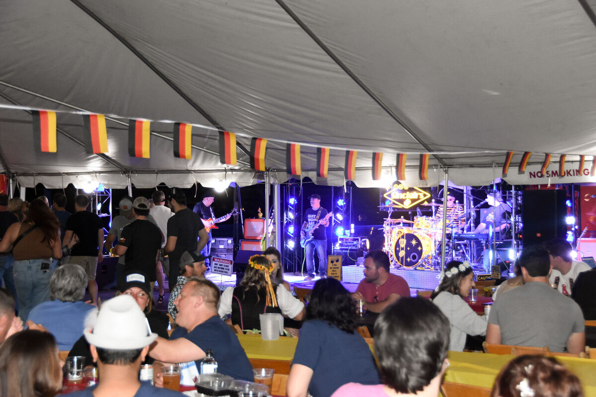 Bavarian-Festival-Rock-Tent-1