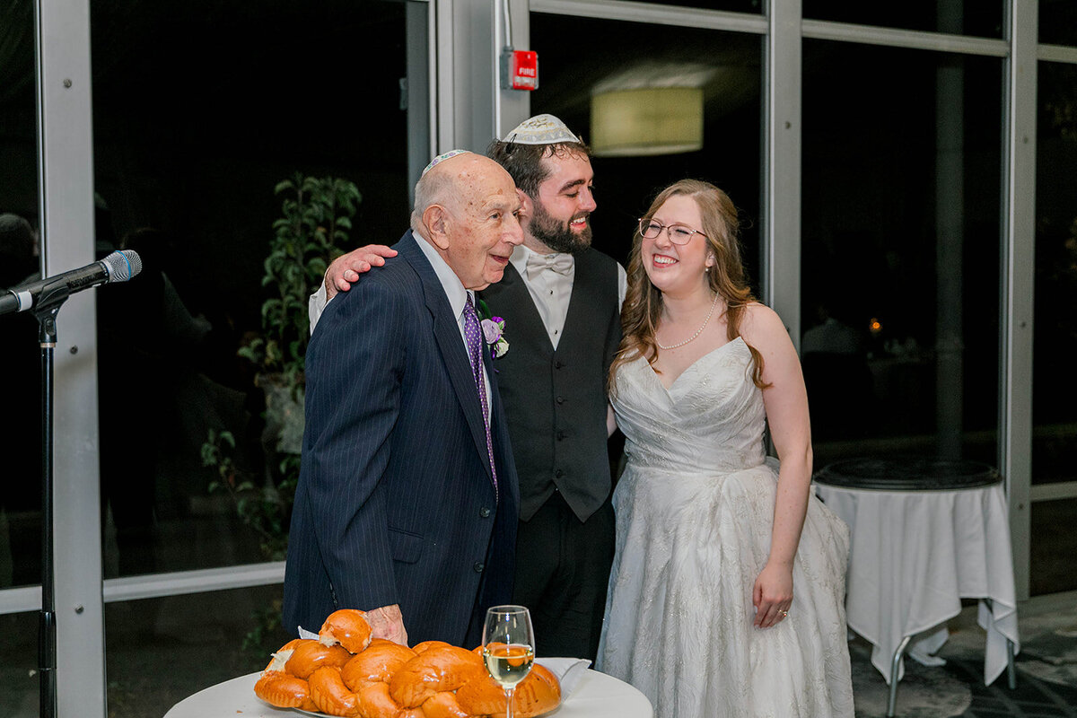 Eliana-Melmed-Photography-Chicago-LosAngeles-Jewish-WeddingPhotography-DInnerSpeeches-00005