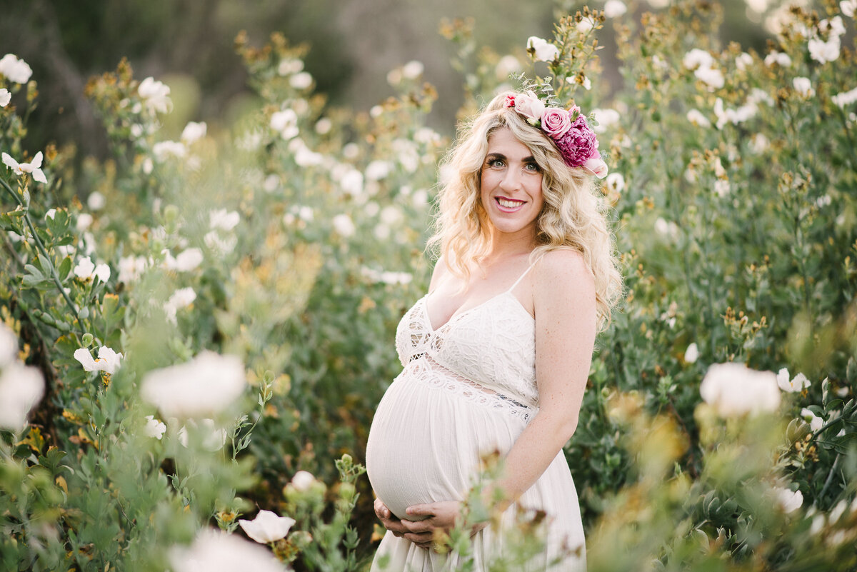 Maternity session in the flowersMarie Monforte Photography_Rebecca-4