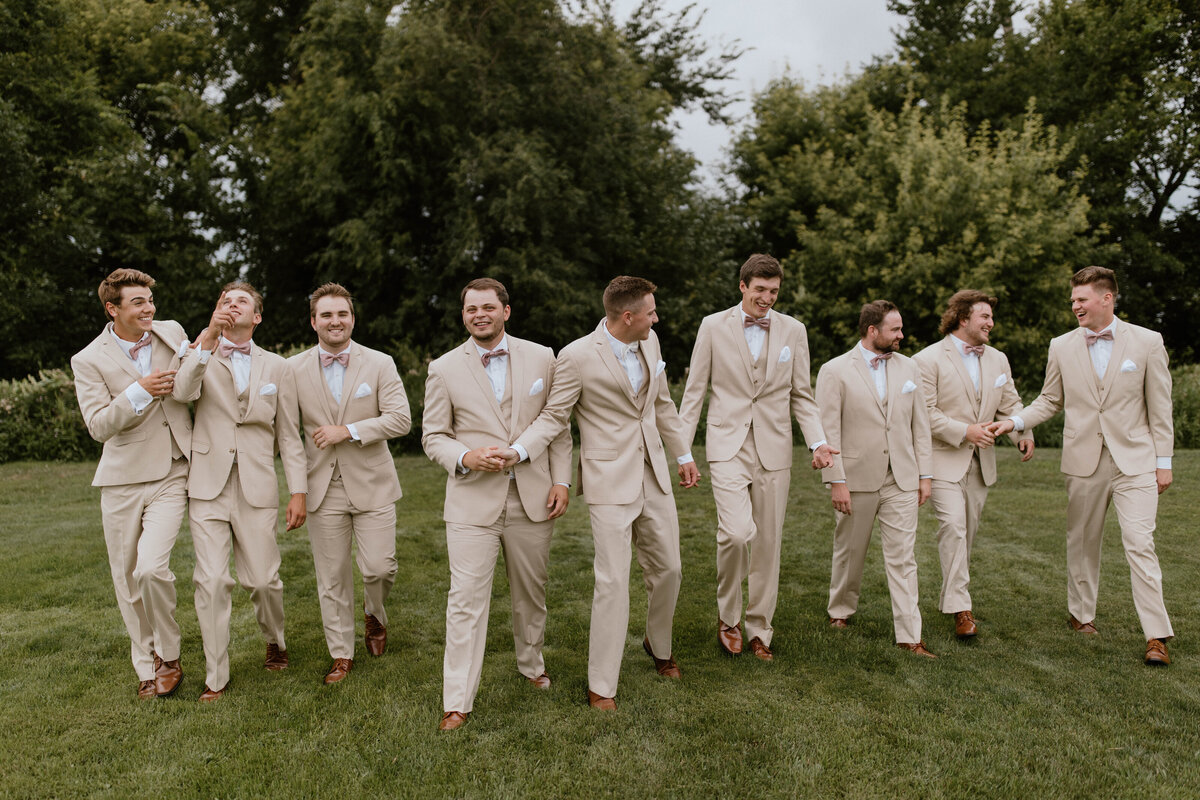 Wedding Photographers Fargo ND