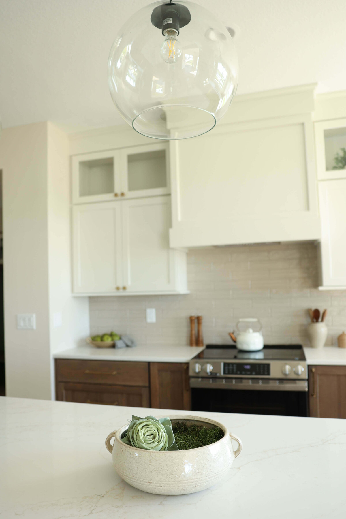1183-Kitchen-Grimes-Central-Iowa-Custom-Home-JRL-Builders-3F1A8876