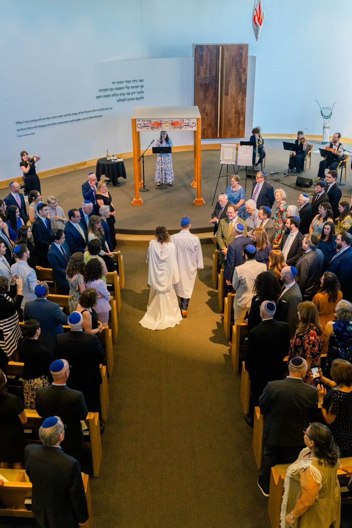 Eliana-Melmed-Photography-Chicago-LosAngeles-Jewish-WeddingPhotography-ShulaNoah-Chuppah-00010