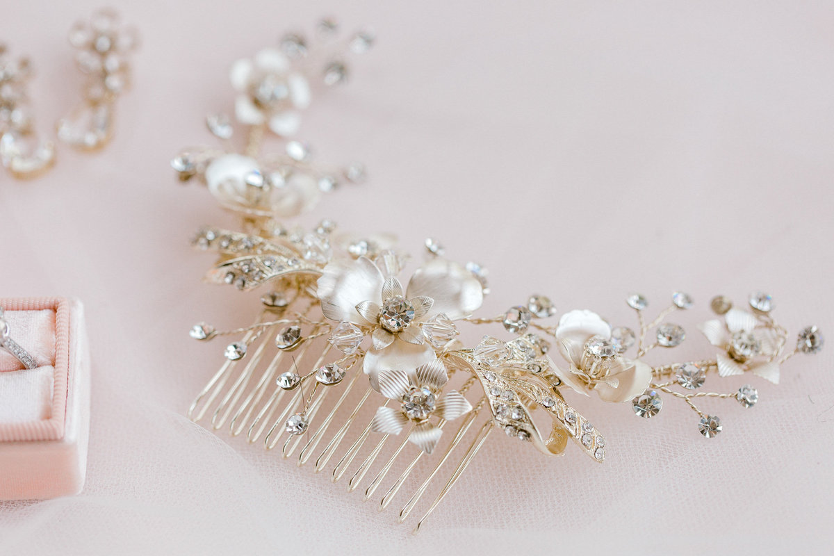 blush-gold-wedding-details