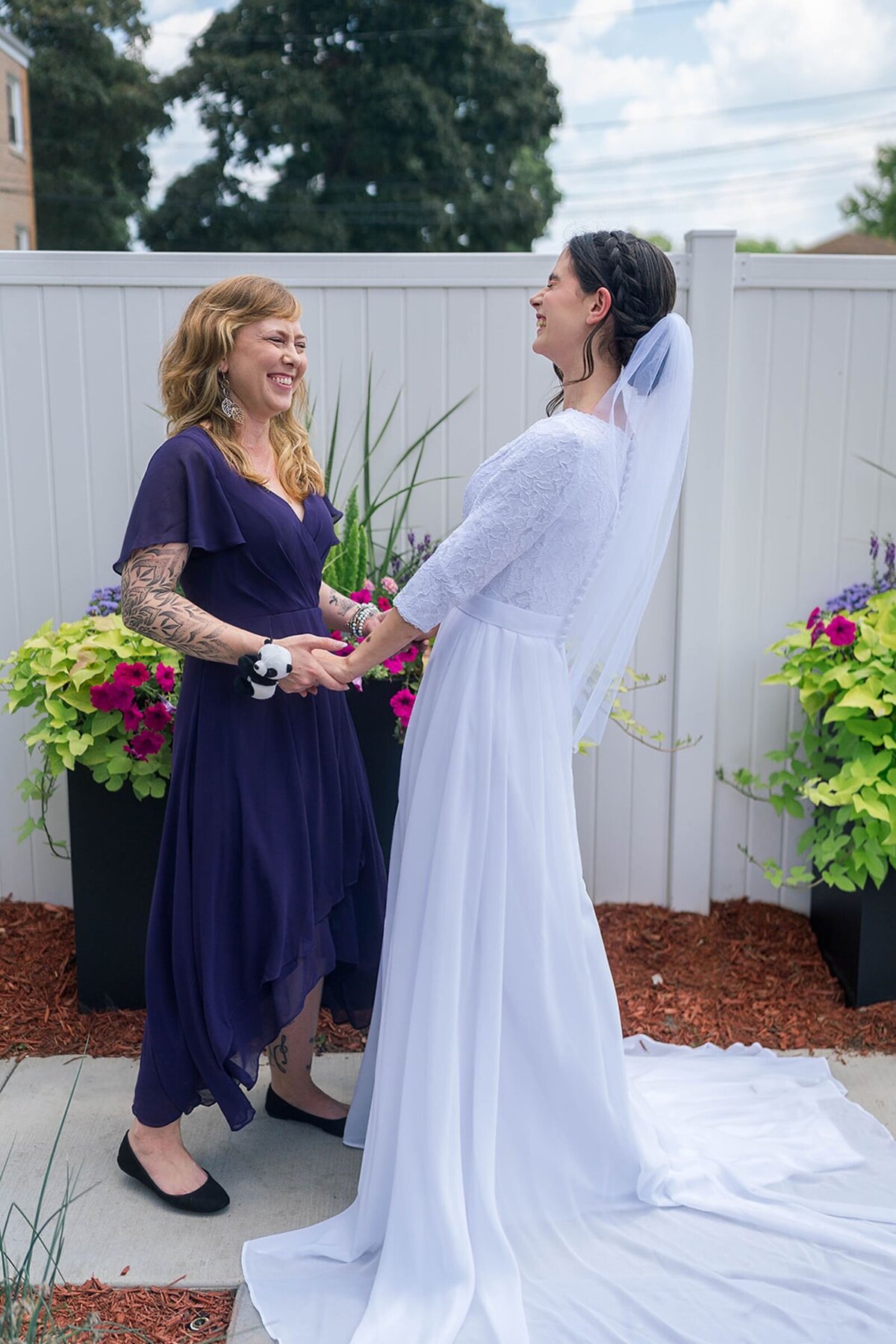 Eliana-Melmed-Photography-Chicago-LosAngeles-Jewish-WeddingPhotographer-CarmiKalman-CarmiReady-00113