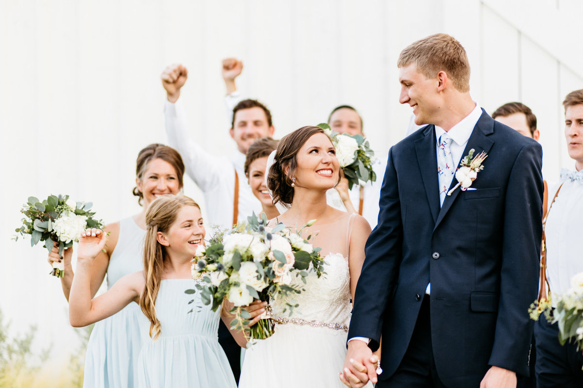 Alexa-Vossler-Photo_Dallas-Wedding-Photographer_North-Texas-Wedding-Photographer_Stephanie-Chase-Wedding-at-Morgan-Creek-Barn-Aubrey-Texas_109