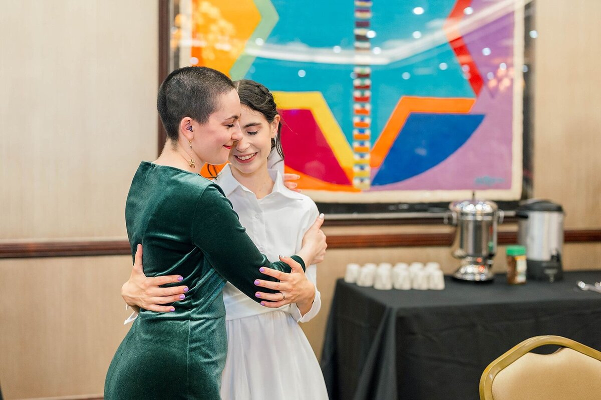 Eliana-Melmed-Photography-Chicago-LosAngeles-Jewish-WeddingPhotographer-CarmiKalman-WomensDancing-00137