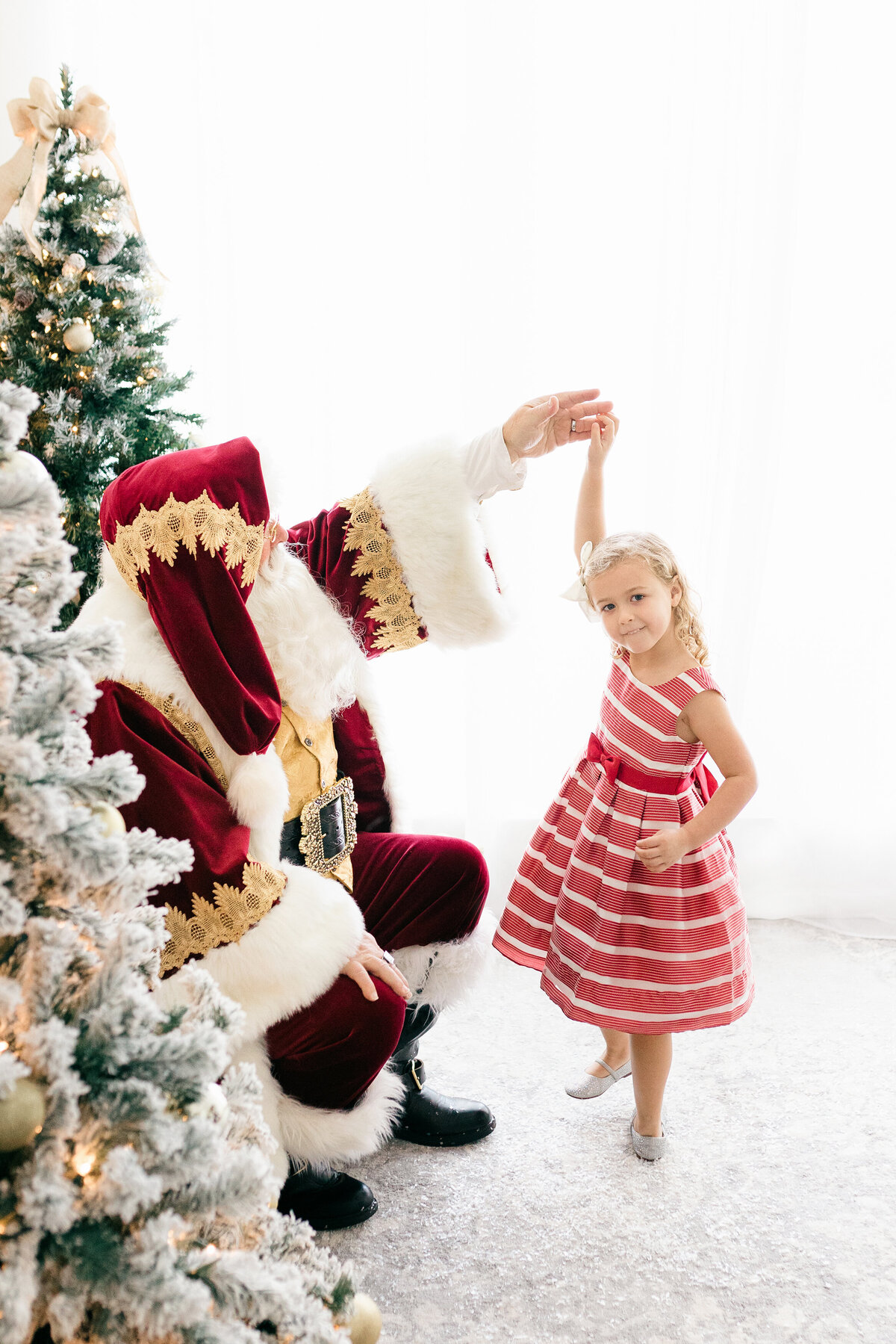 AllieBlaylockPhotographySanta25resized
