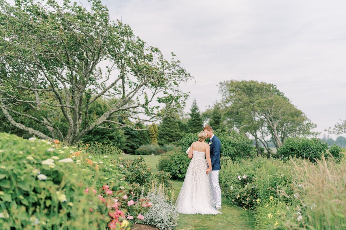 Julia-Alex-Acoaxet-Club-Wedding-20