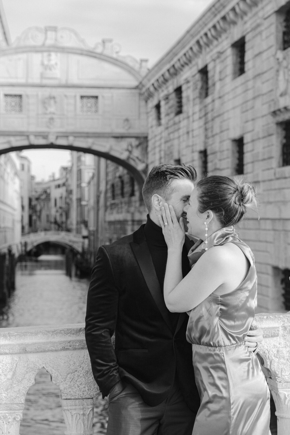 PERRUCCIPHOTO_VENICE_ITALY_ENGAGEMENT_36