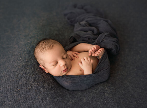 sacramento-newborn-photographer-9