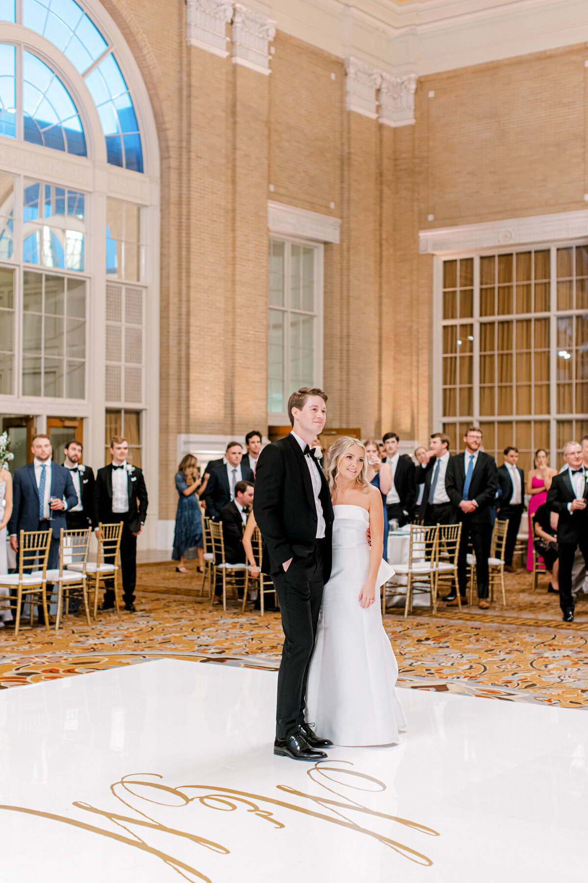Madison & Michael's Wedding at Union Station | Dallas Wedding Photographer | Sami Kathryn Photography-203