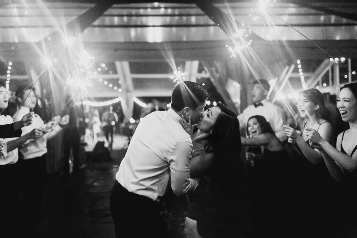 Event-Planning-DC-Washington-DC-Wedding-Planner-Market-At-Grelen-couple-kiss