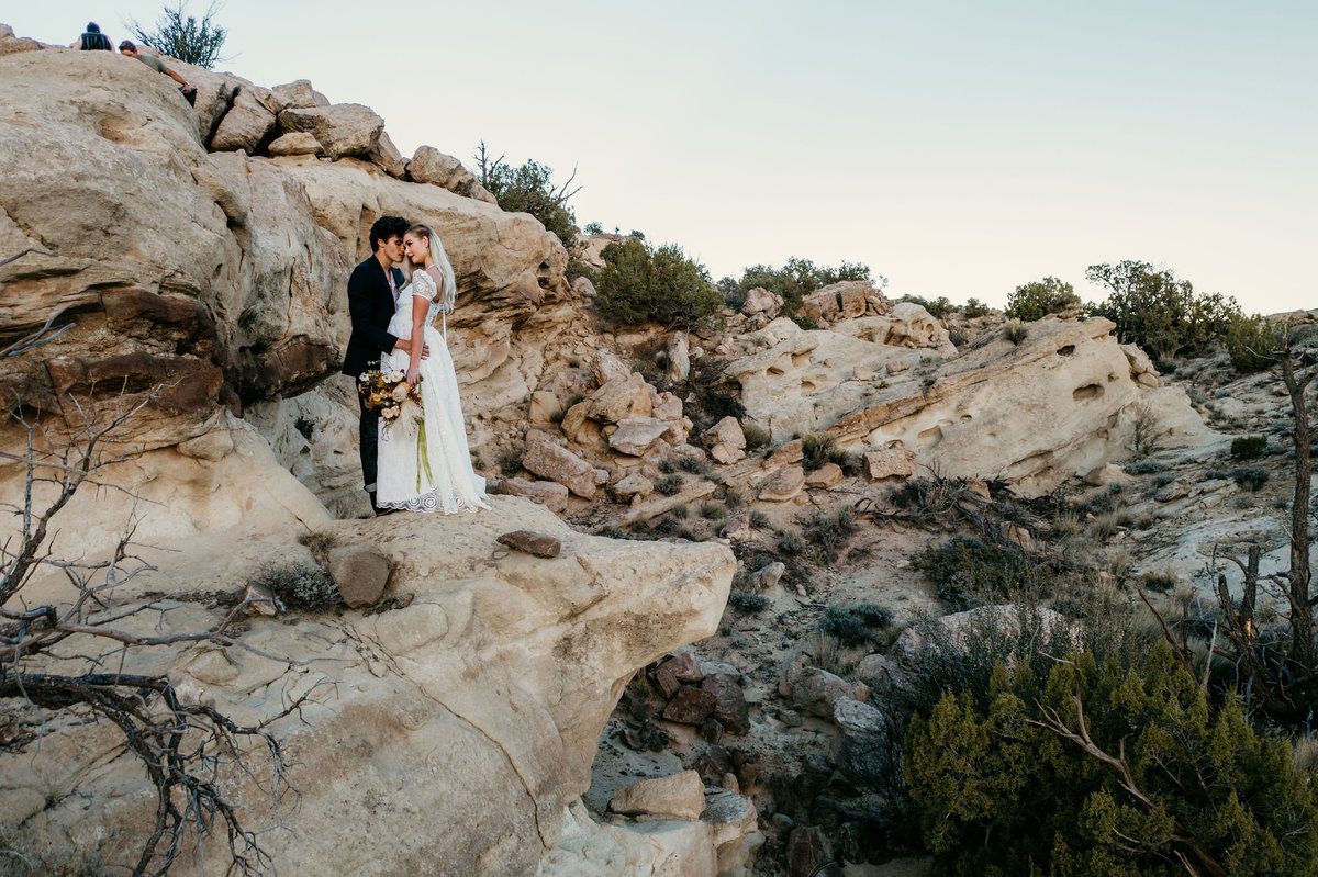 arizona-new-mexico-colorado-adventure-elopement-wedding-photographer-048