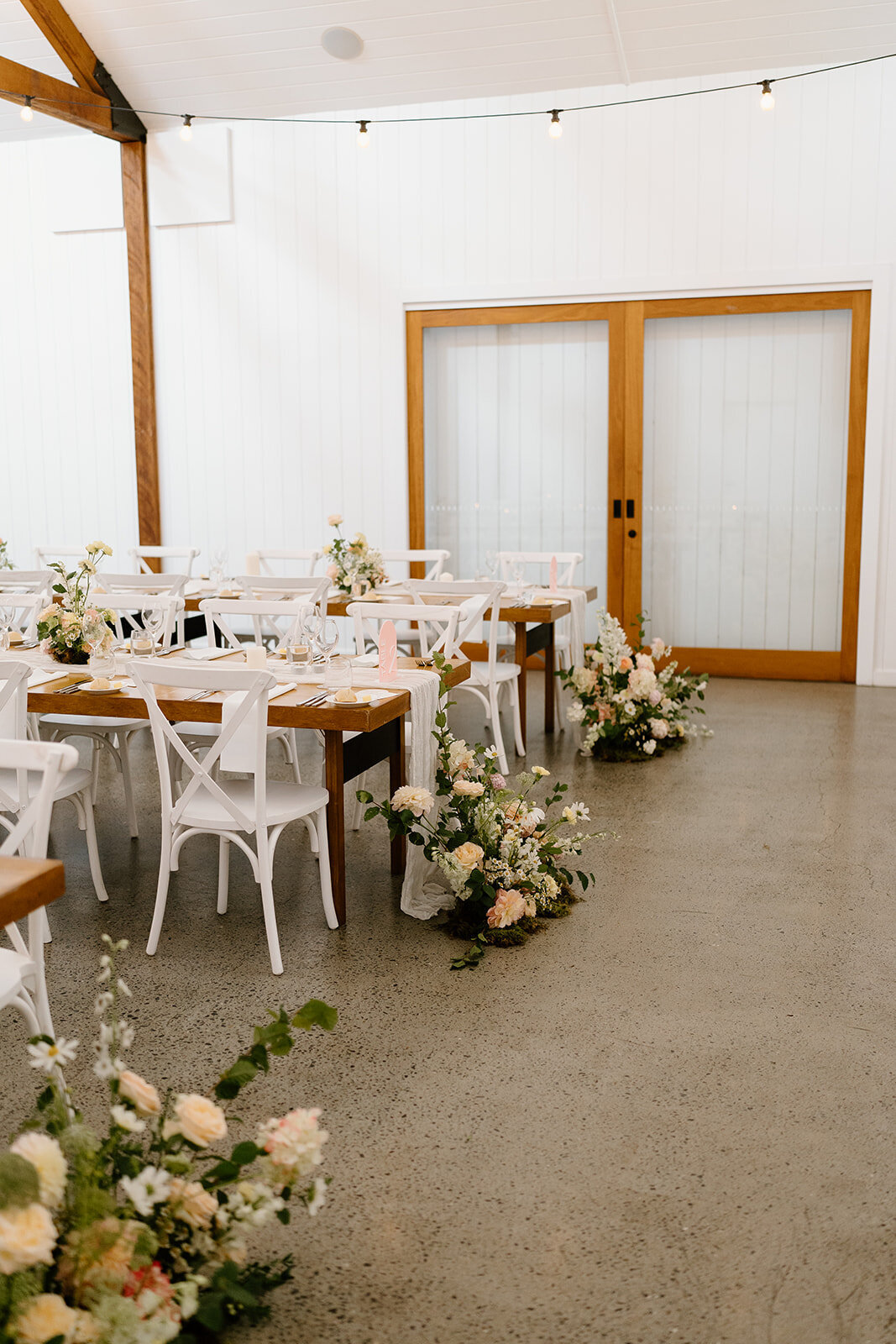 Bee's Blossoms Floral Studio Gold Coast Australia Florist Wedding Event Floral Design Flower Workshops Retail Deliveries Belle Clark Whimsical Romantic Lush Flowers Wedding Bouquets Centerpieces colour-59 2
