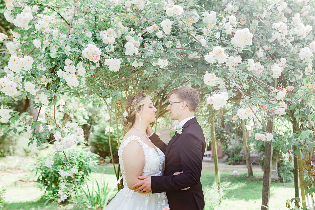 elopement-loire-chateau-gardens