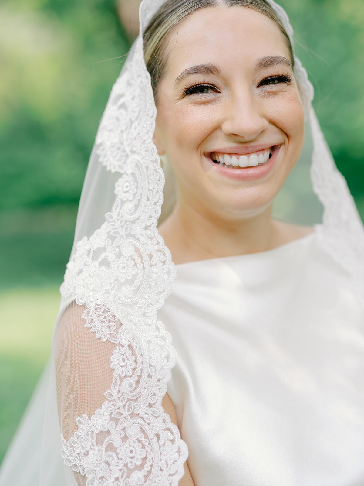 NicoleChase-Wedding-featherandtwine-316-FineArt-Film-Texas-WeddingPhotographer-RuétPhoto-
