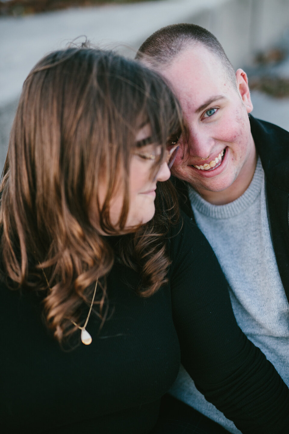 queer-engagement-session-chicago-montrose-beach-skyline-17