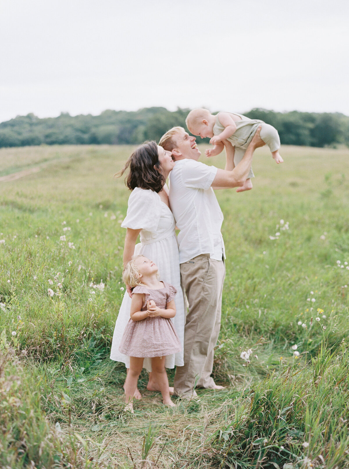 Lake Country family photographer Sokn Family-109