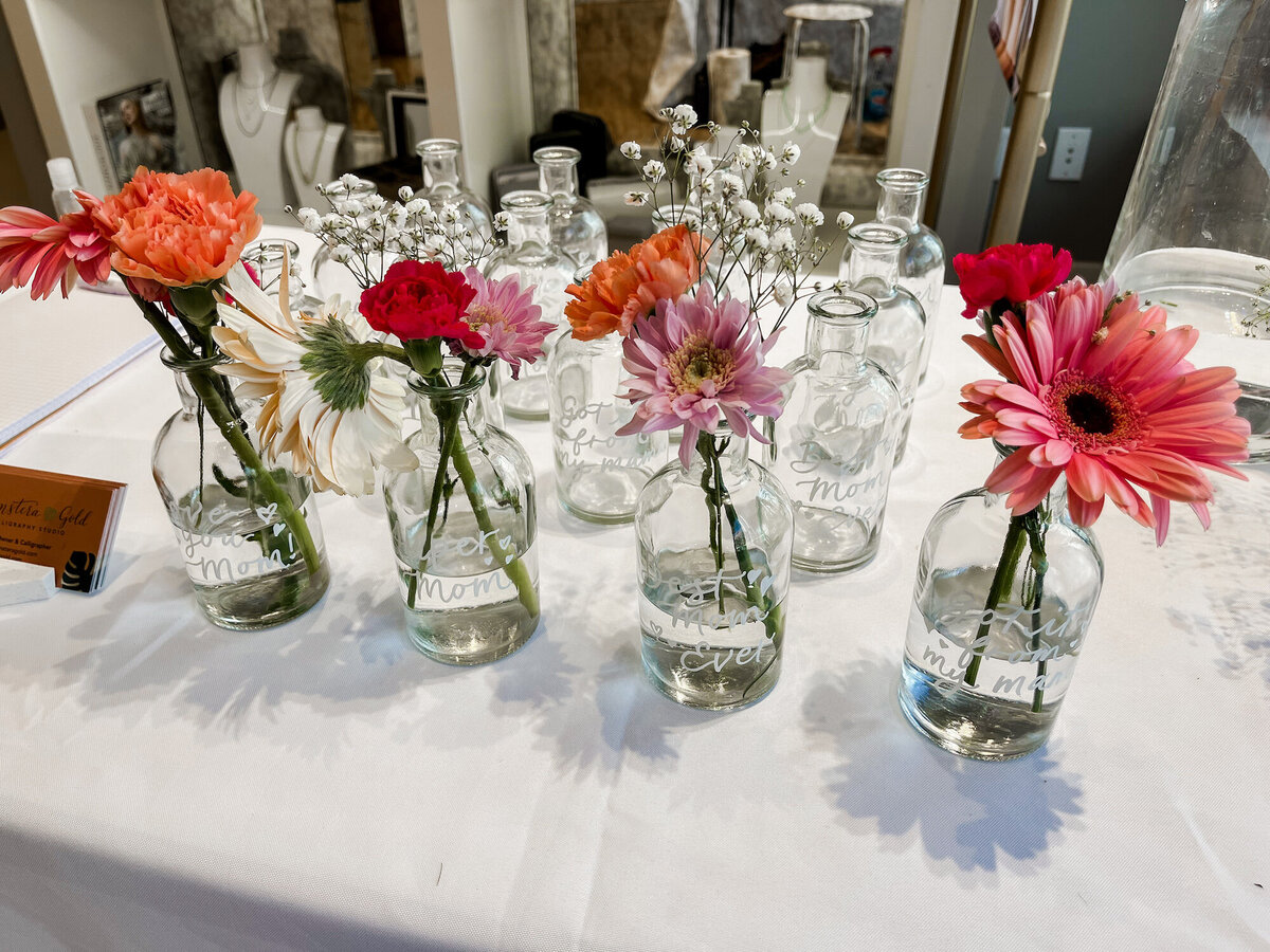 Personalized floral vases for mother's day, a brand activation for a retail store