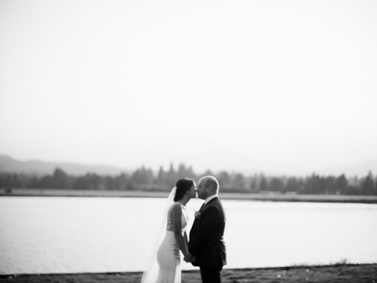 RTFaith-Oregon-Wedding-Photographer-115