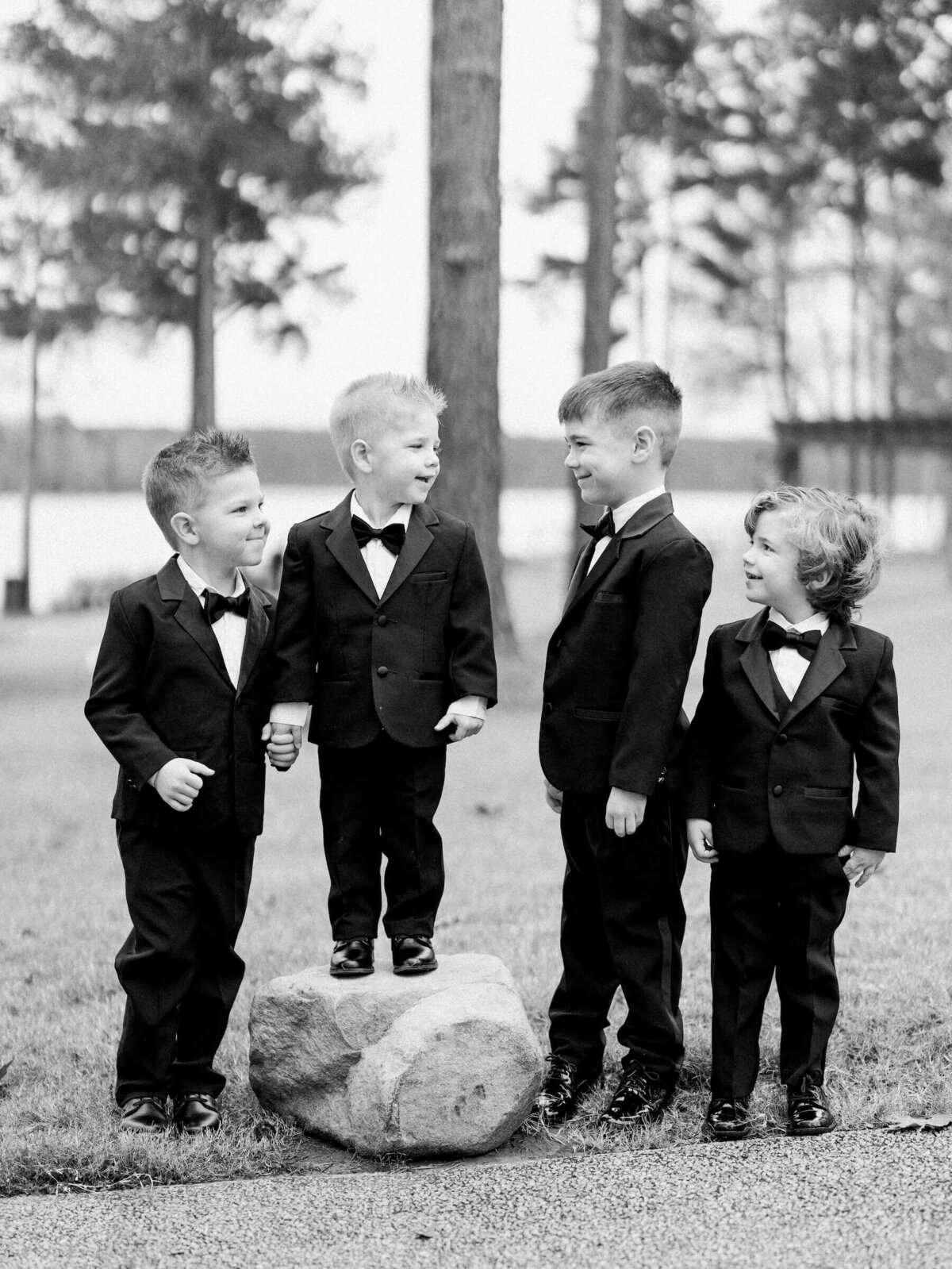 Ring bearers in tuxedos