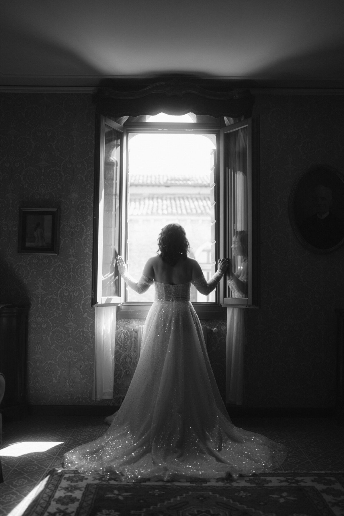 the_chaffins_international_destination_wedding_elopement_photographers_sammie_chaffin_micah_editorial_adventure_photos_travel_venice_italy_3