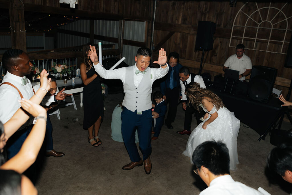 Brittney+Jamie-WeddingDay-919