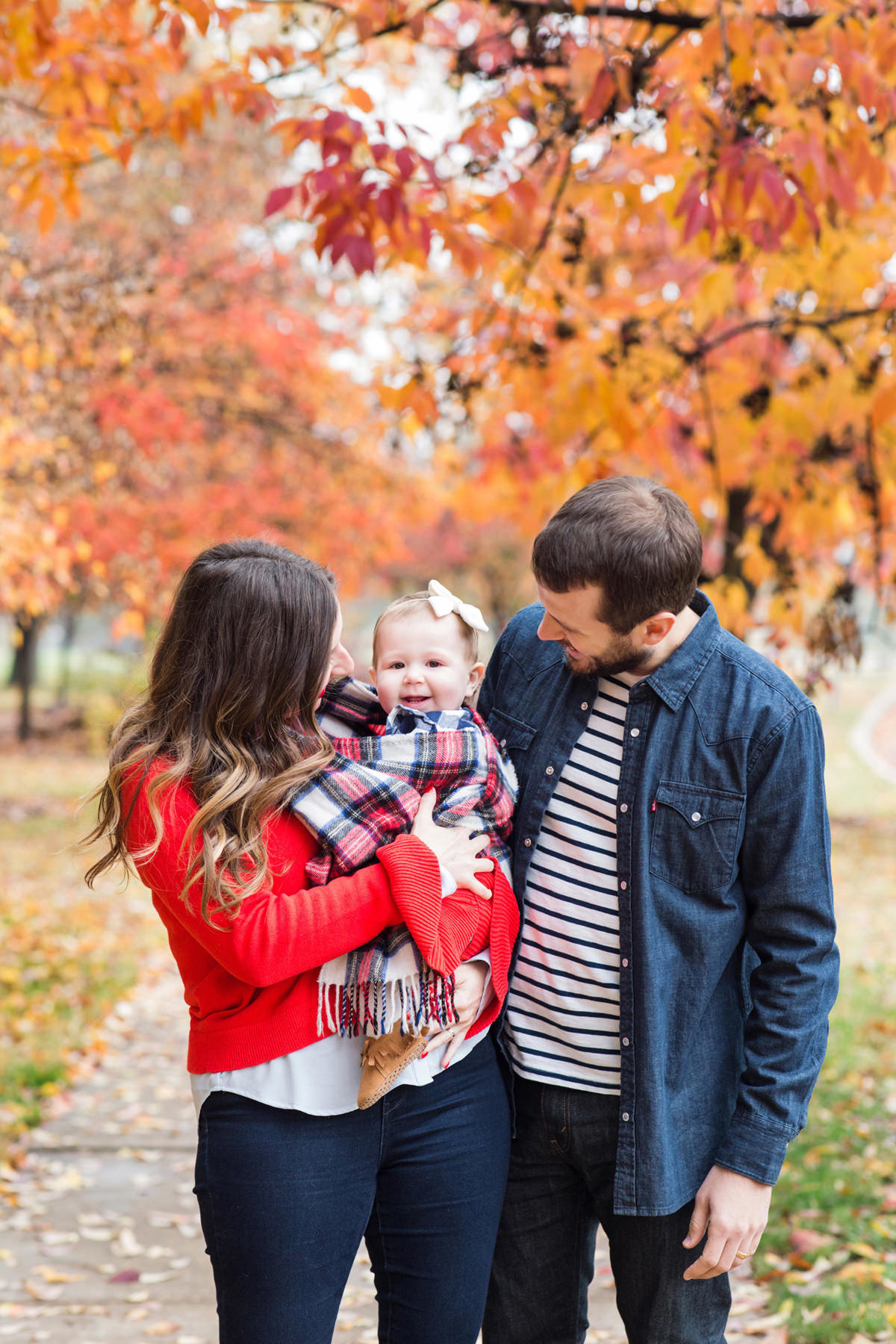 Family-Outdoor-Photographer-Fall-St-Louis-Forest-Park-Wittrock74