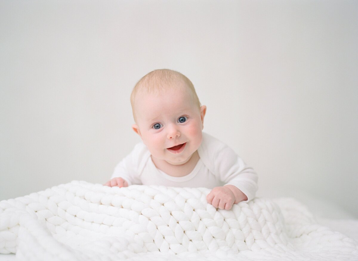 Champaign-Urbana-Newborn-Family-maternity-photographer-central-illinois_0016