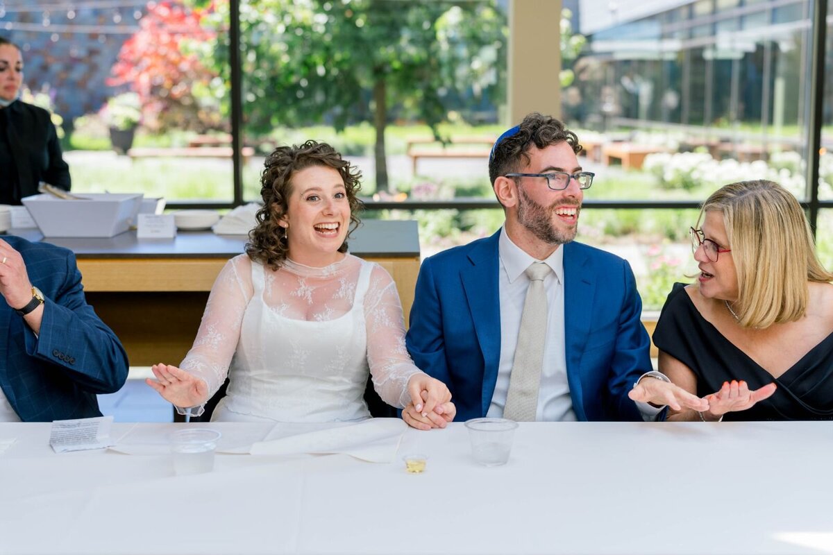 Eliana-Melmed-Photography-Chicago-LosAngeles-Jewish-WeddingPhotography-ShulaNoah-Tisch-00051